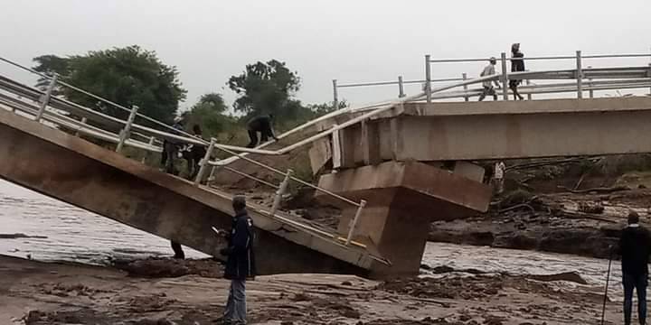 Ksh100M bridge collapses one week after its launch