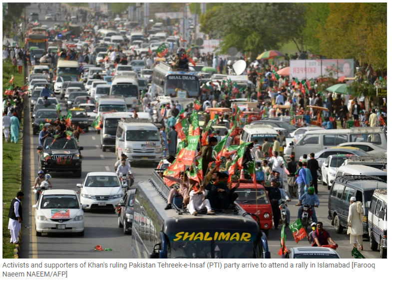 Thousands rally in Pakistani capital as pressure grows on PM Khan