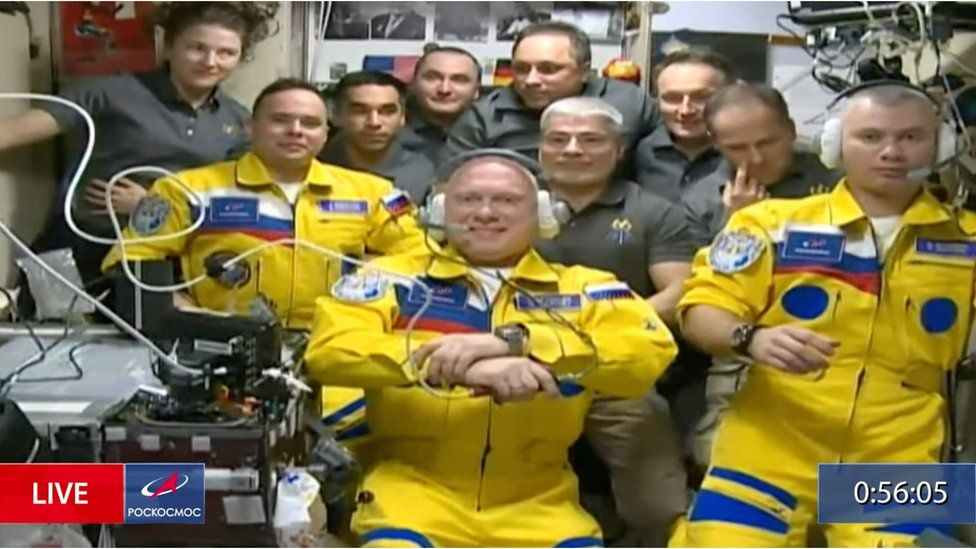 Russians board International Space Station in Ukrainian colors