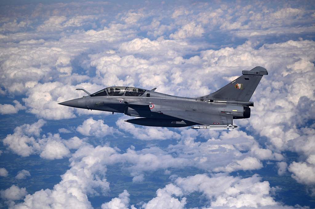 A French aircraft Rafale flies in the air, on September 11, 2021. /CFP