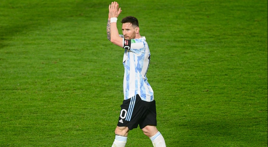 Messi hails home fans in possible farewell before World Cup