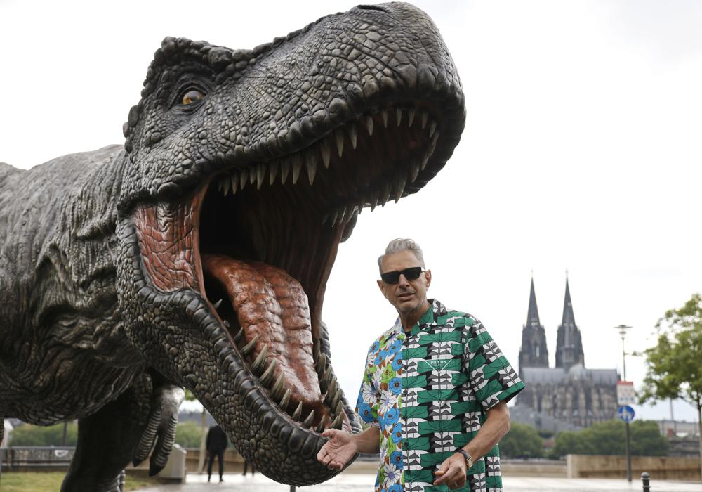 Jeff Goldblum takes one more bite out of ‘Jurassic World’