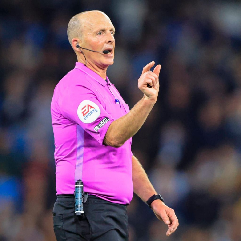 Legendary Premier League referee Mike Dean quits after 28 years