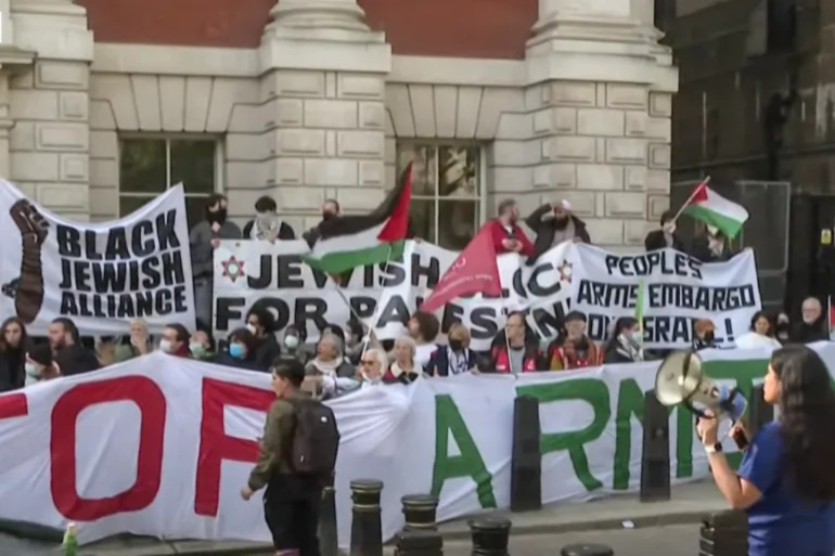 Protesters urge UK government halt arms exports to Israel