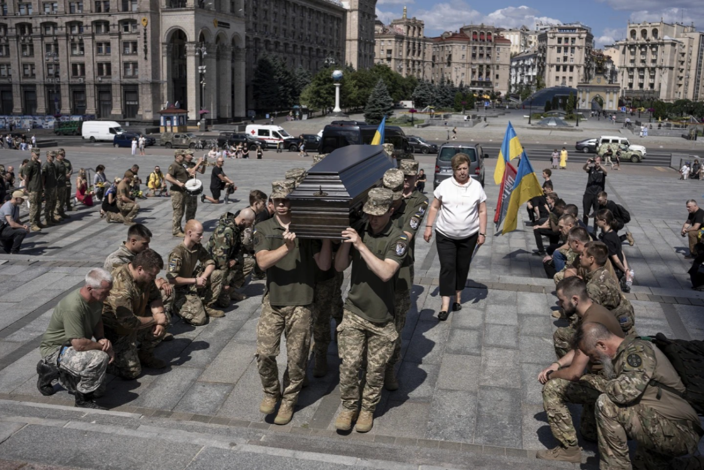 Russian strikes leave thousands in northern Ukraine without power and water