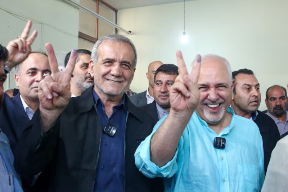 Iranian voters pick moderate as president to replace hardline Raisi